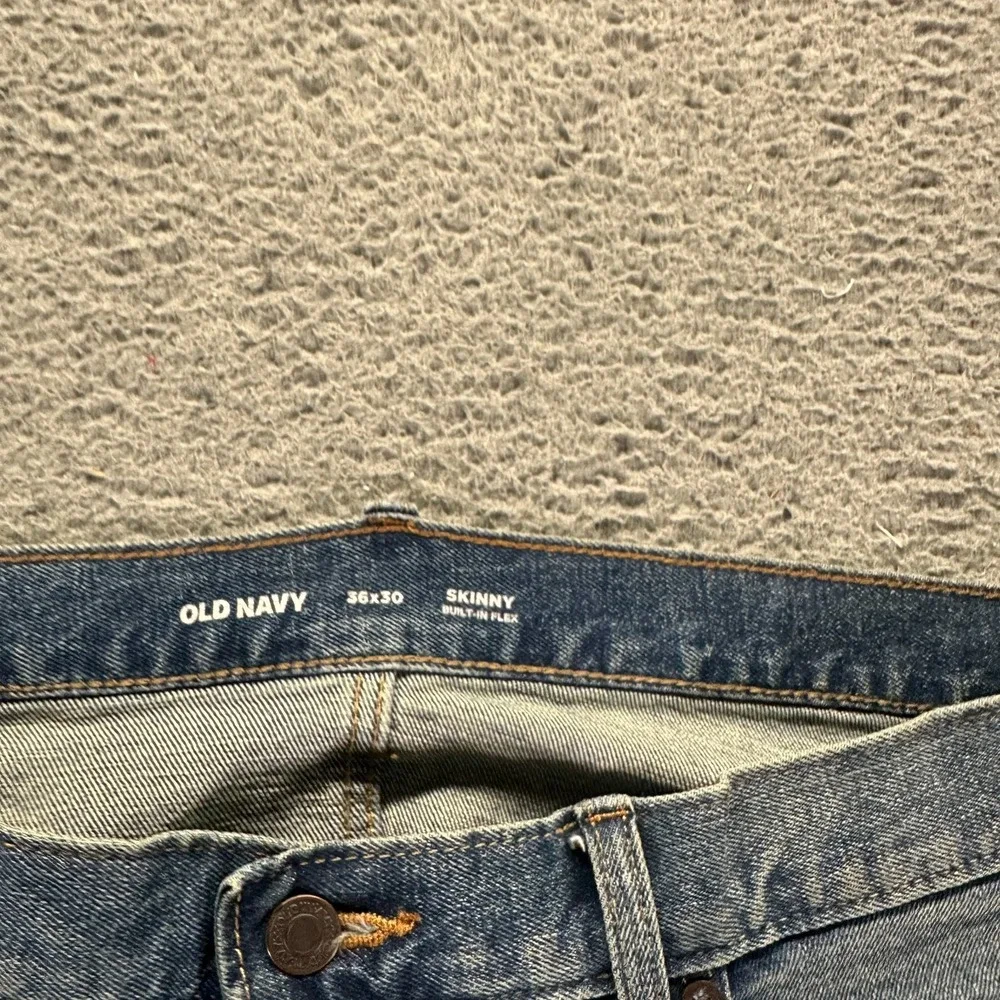 Old Navy before purchasing